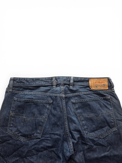 Diesel Straight Jeans (XL)