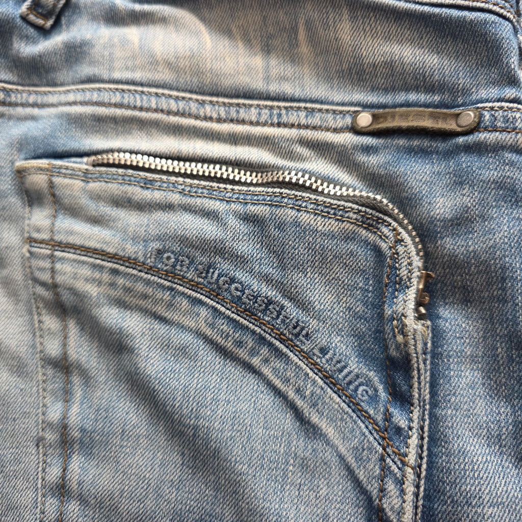 Diesel Straight Jeans (M)
