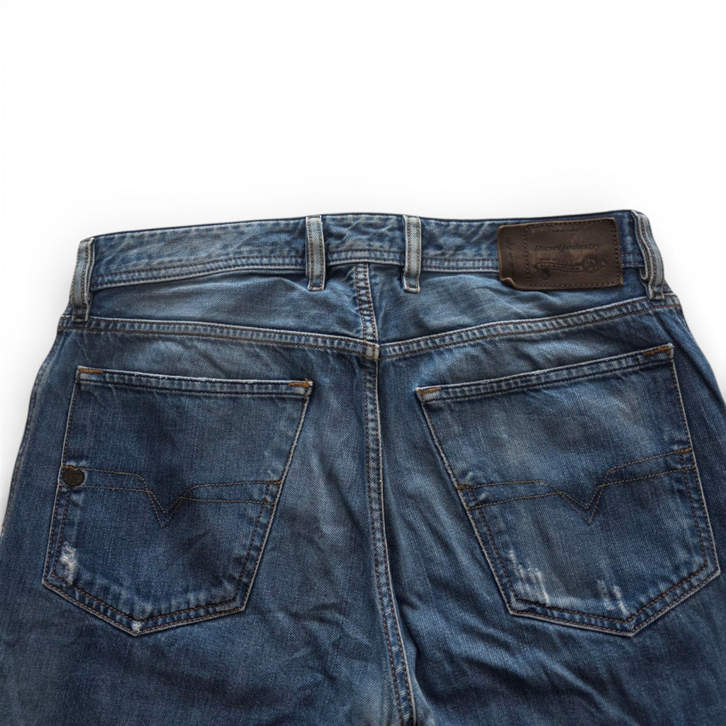 Diesel Straight Jeans (M)
