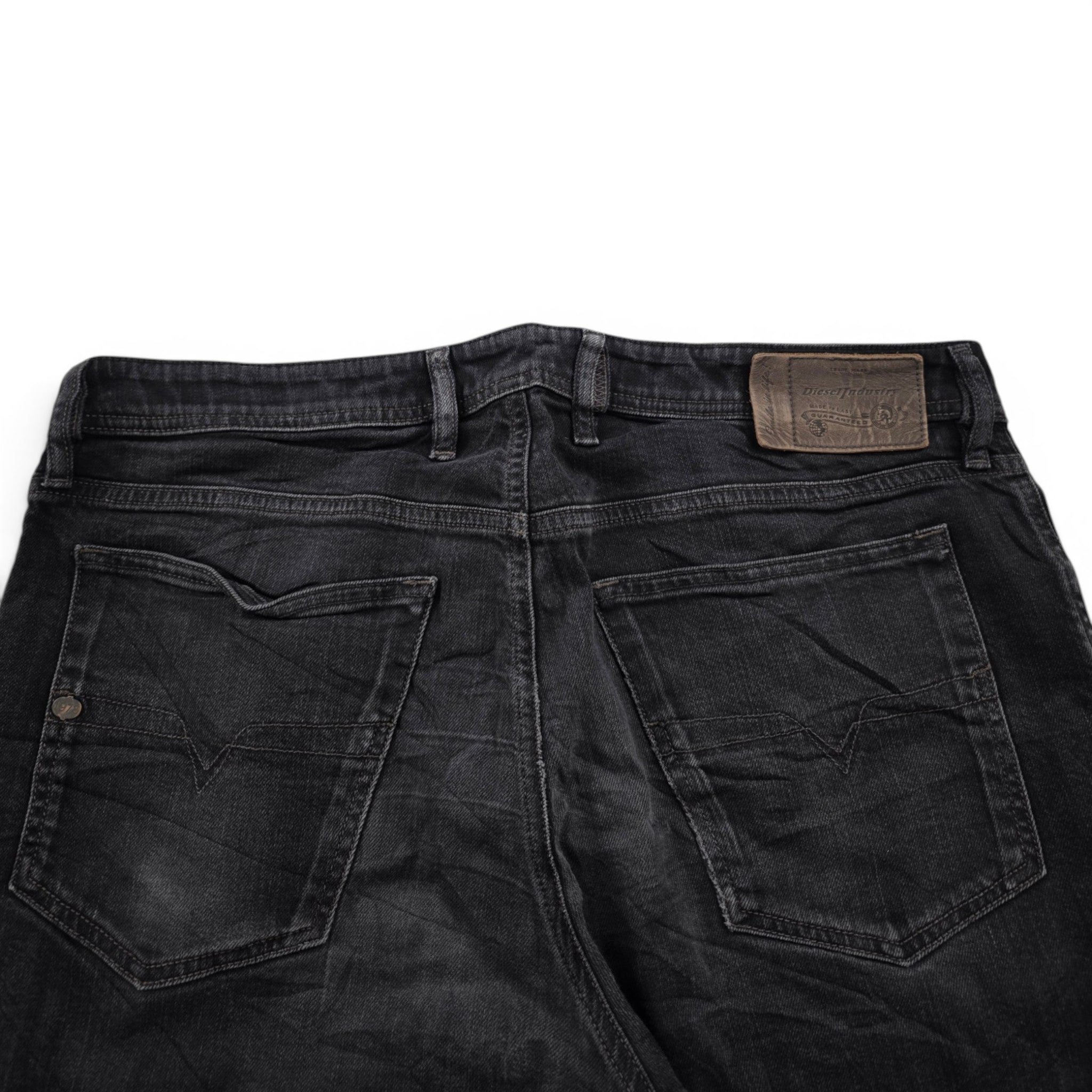 Diesel Straight Jeans (XL)